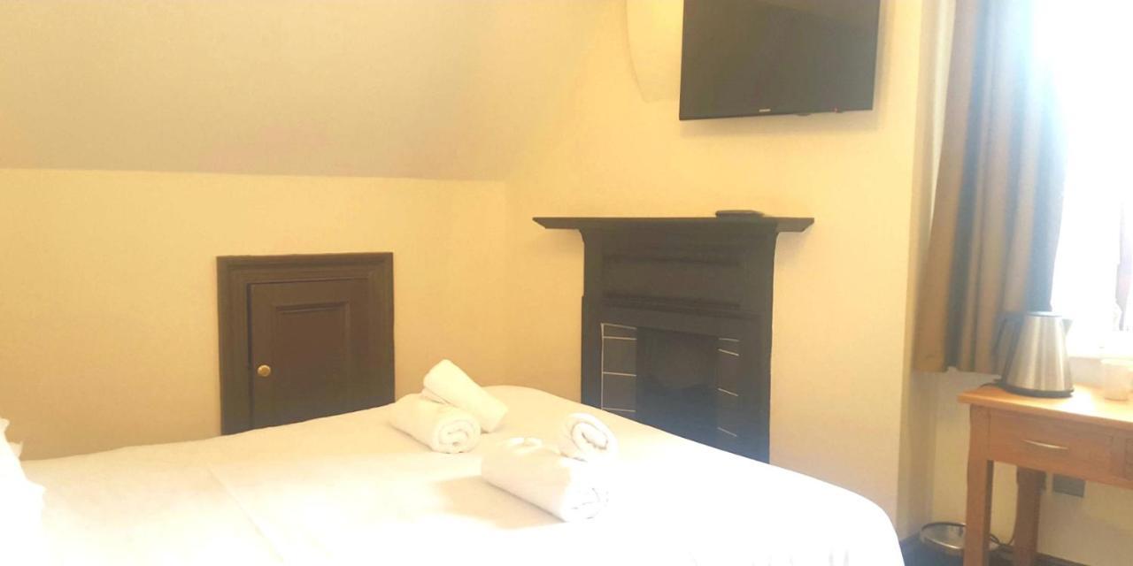 The Dolphin Hotel Whitby Esterno foto